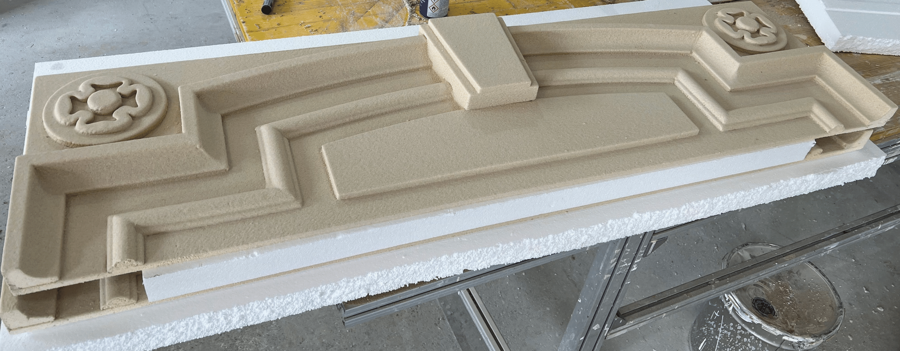 architrave ricostruito