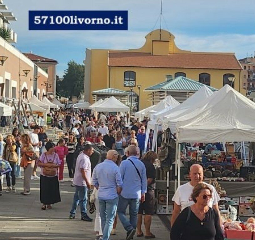 Sabato 14 febbraio torna Brocantage a Porta a Mare, il grande mercato degli oggetti del passato di Livorno