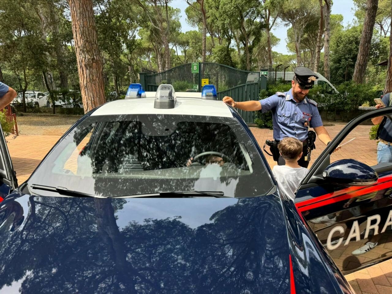 Carabinieri: “a scuola fai sparire il bullismo con la magia di fare squadra” Carabinieri: “a scuola fai sparire il bullismo con la magia di fare squadra”