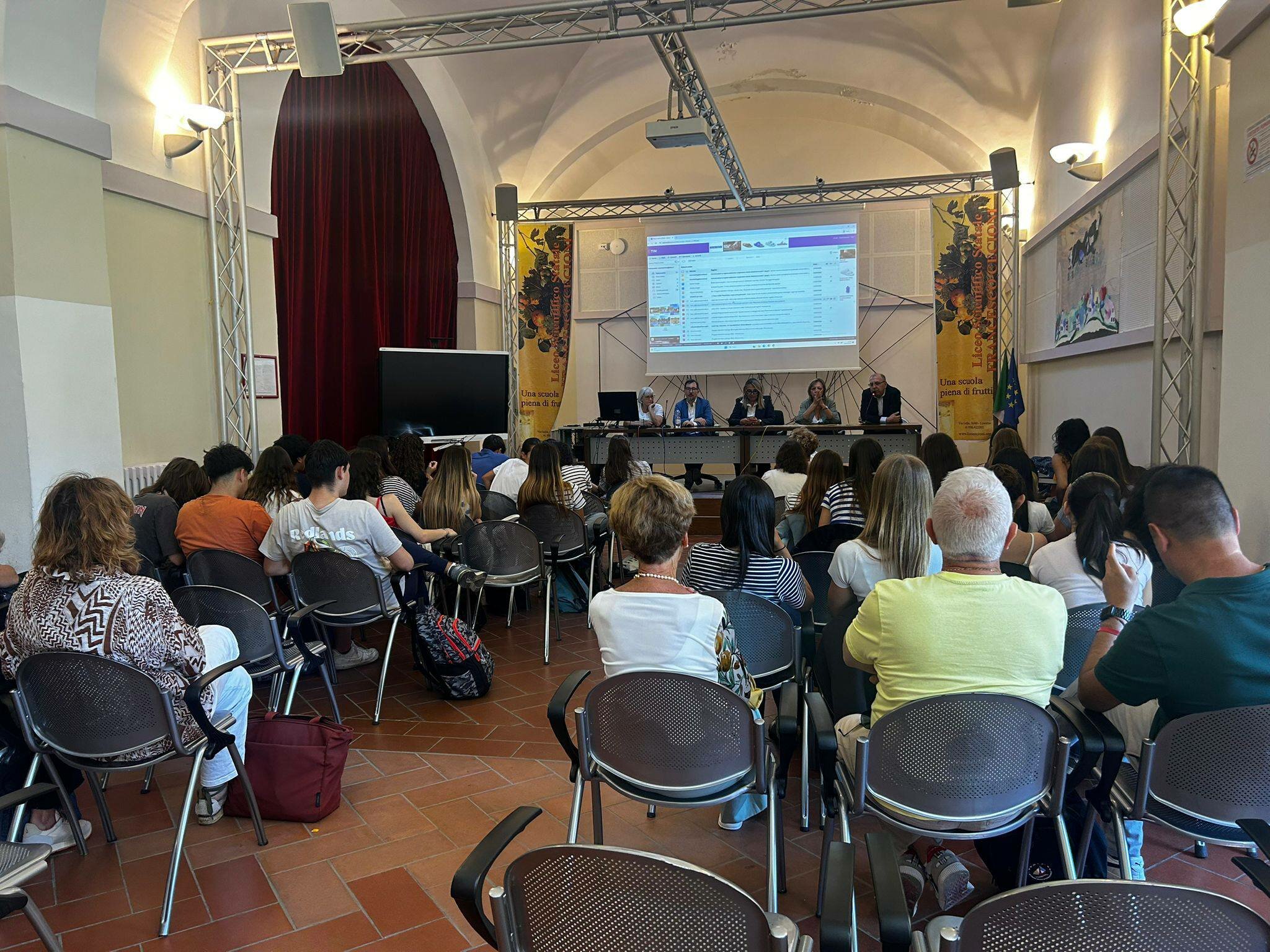 liceo-cecioni.jpeg