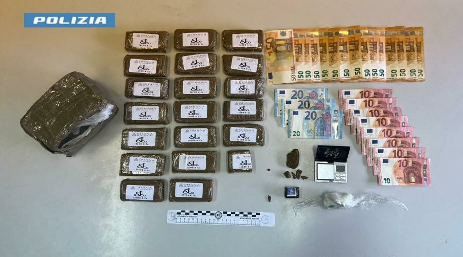 Polizia di Stato: arrestati due giovani per possesso di droga