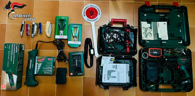 Rosignano Solvay: denunciato ventiseienne per furto in abitazione