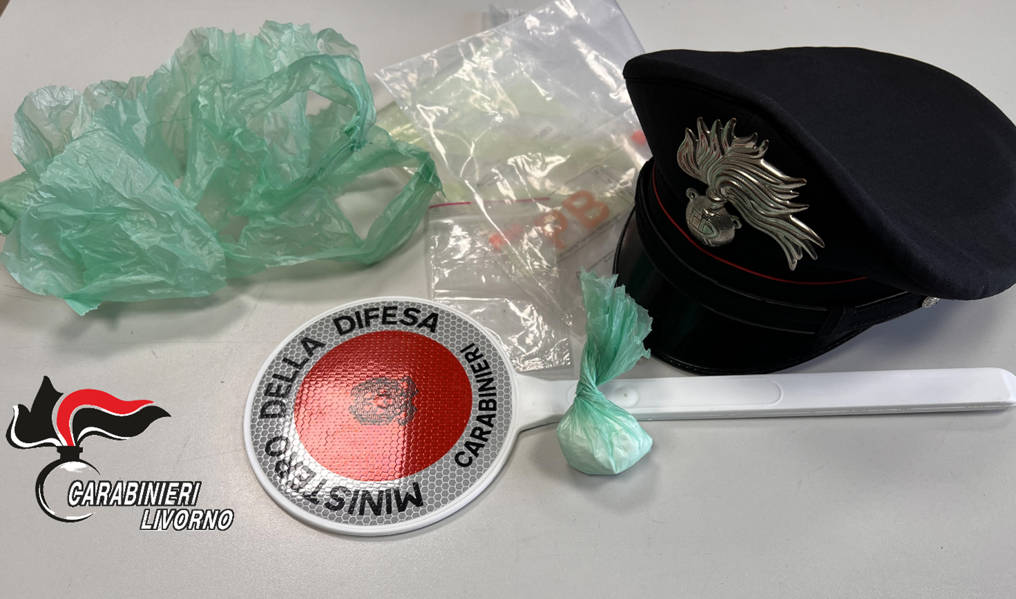 Una livornese e un nordafricano arrestati per spaccio di stupefacenti