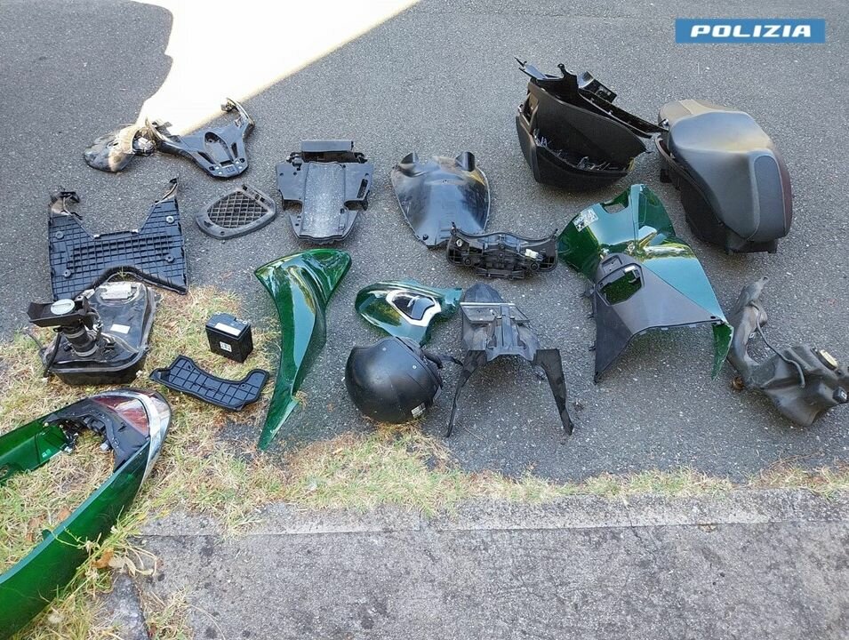 Polizia di Stato di Rosignano Solvay: denunciate all&rsquo;Autorit&agrave; Giudiziaria due livornesi e due senegalesi per ricettazione