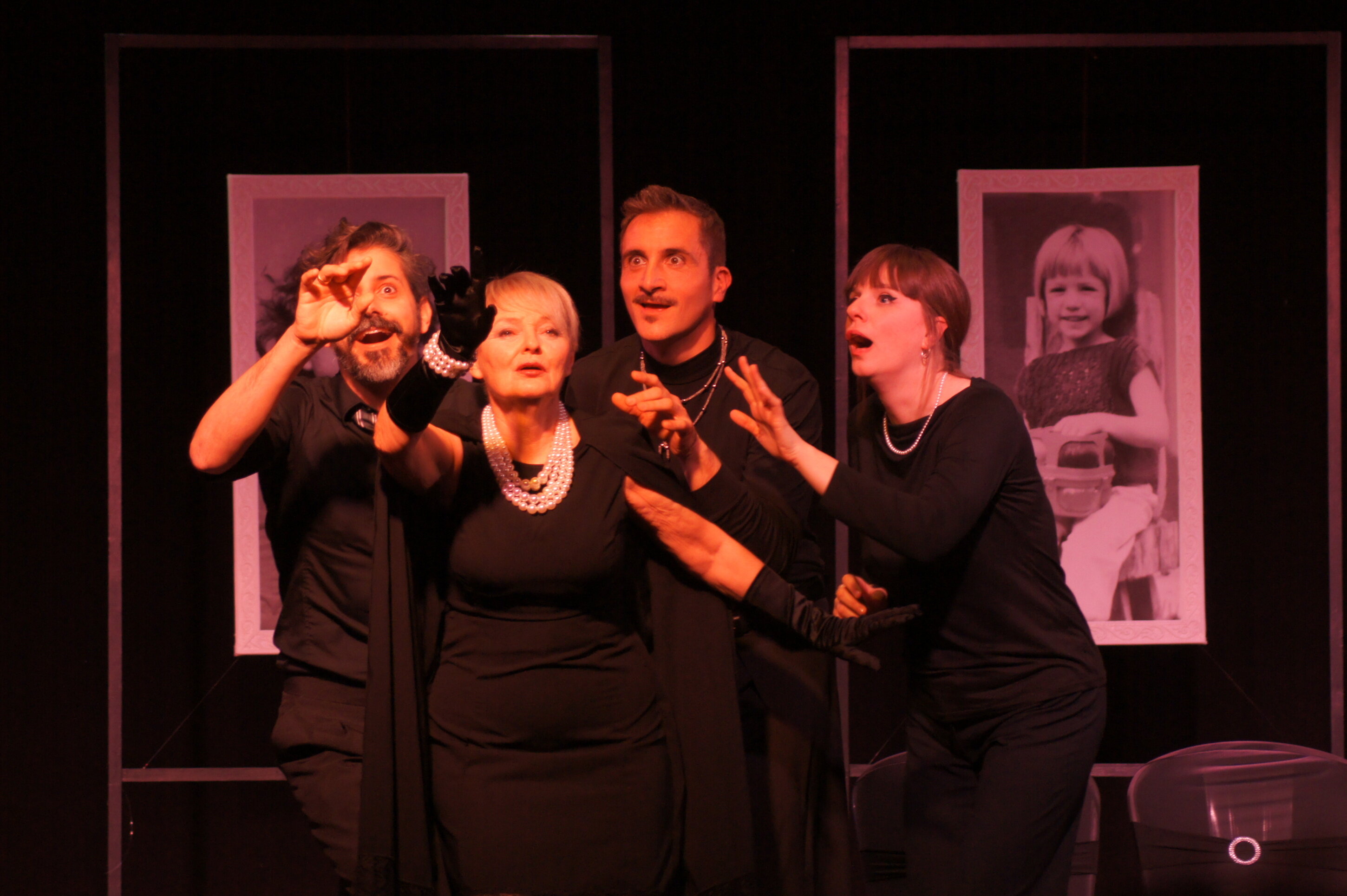 Teatro Vertigo: &ldquo;Appesi a un filo&rdquo;