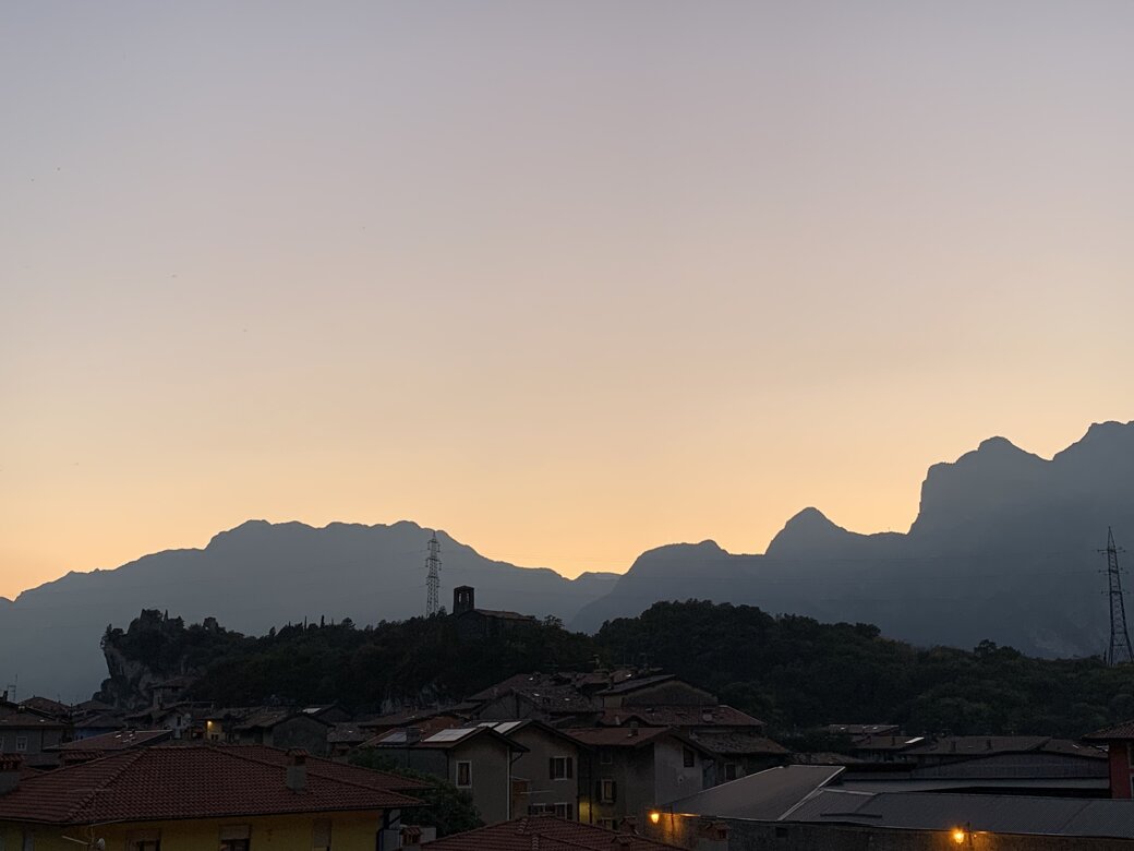 eyJpdCI6IiNnYXJkYXBhcnRtZW50ICNuYWdvICNnYXJkYWxha2UgI2dhcmRhaG9tZSAjYW1hcmlsbHlzYXBhcnRtZW50In0=