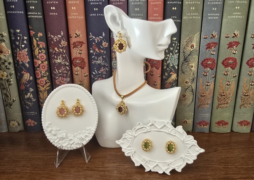 Lumon Brand - Gioielli Artigianali Perline di Vetro e Cabochon - Collezione Vintage Confetti