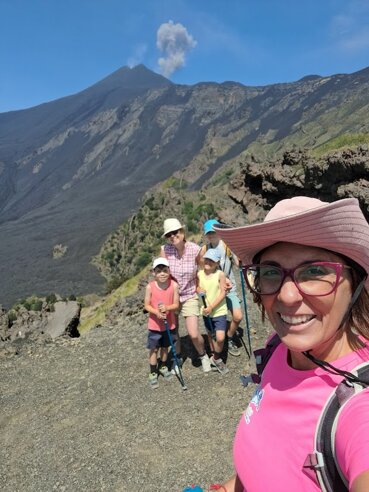 Esplorazione della flora e fauna vulcanica sull'Etna