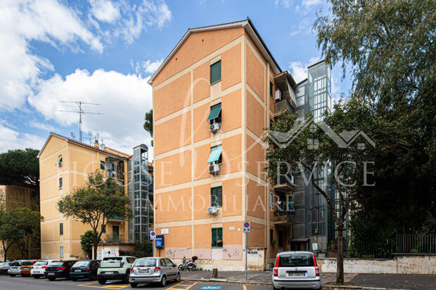 Tufello Trilocale piano alto