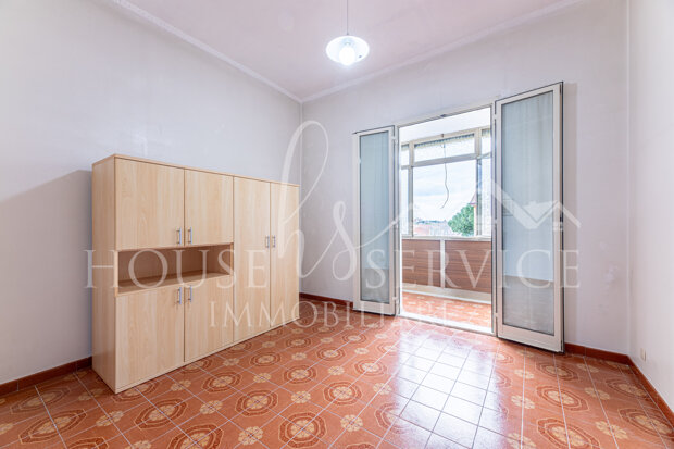 Tufello Trilocale piano alto