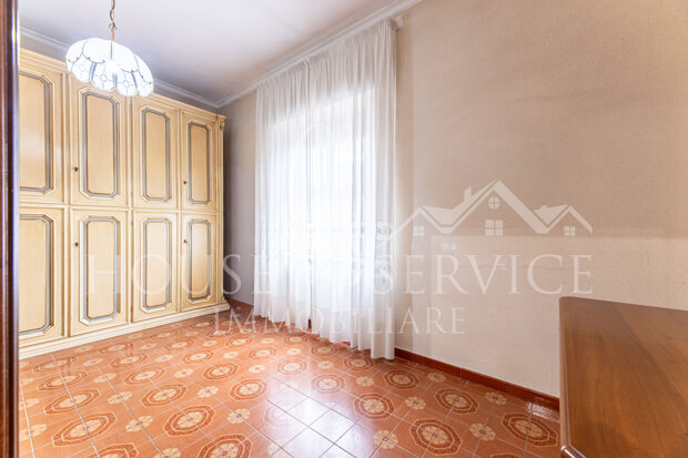 Tufello Trilocale piano alto