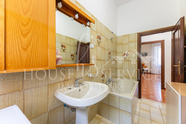 Tufello Trilocale piano alto