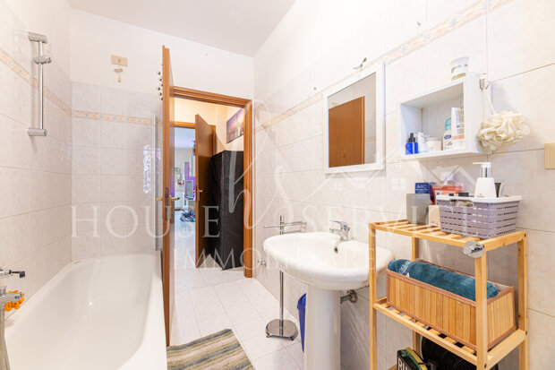 Casal Monastero Quadrilocale con box