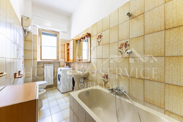 Tufello Trilocale piano alto