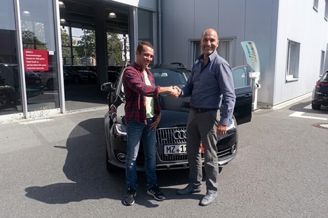 cliente ritoro auto germania.jpeg cliente ritoro auto germania.jpeg