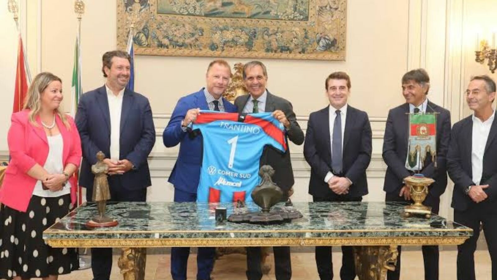 Sorpresa Trantino: Il Comune parteciperà all'asta per il logo del Calcio Catania 1946
