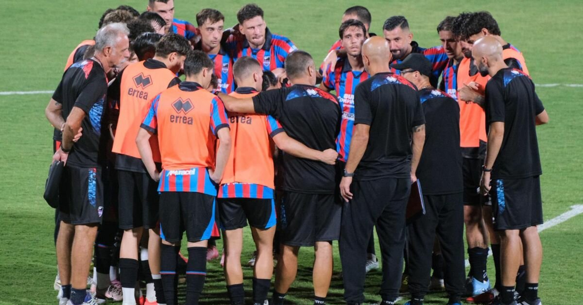 catania-savoia-0-3-(1).jpeg