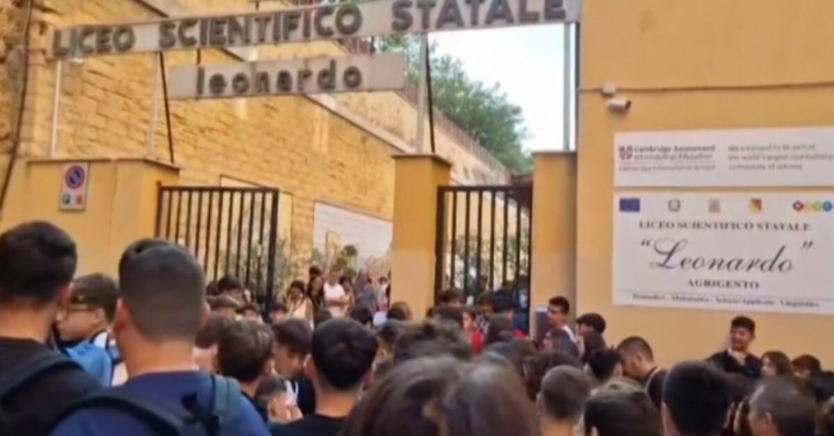 Usb Scuola con gli studenti di Agrigento, repressi per lo sciopero generale