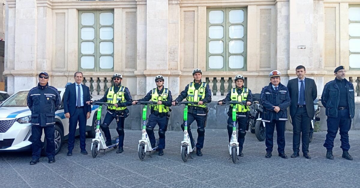 Catania, la Polizia locale in monopattino avvia servizio di prossimit&agrave; smart