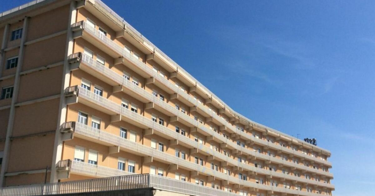 Bimbo di 3 anni muore dopo 10 mesi di ricovero al Ccpm di Taormina: 15 indagati