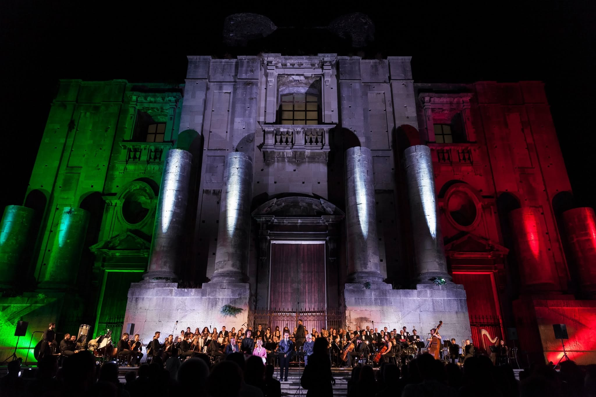 La notte dei teatri di pietra: a Catania il mito diventa musica