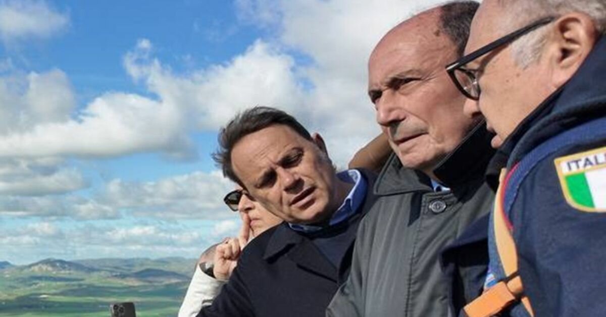 Niscemi, Schifani promette: Nessuno resterà senza casa