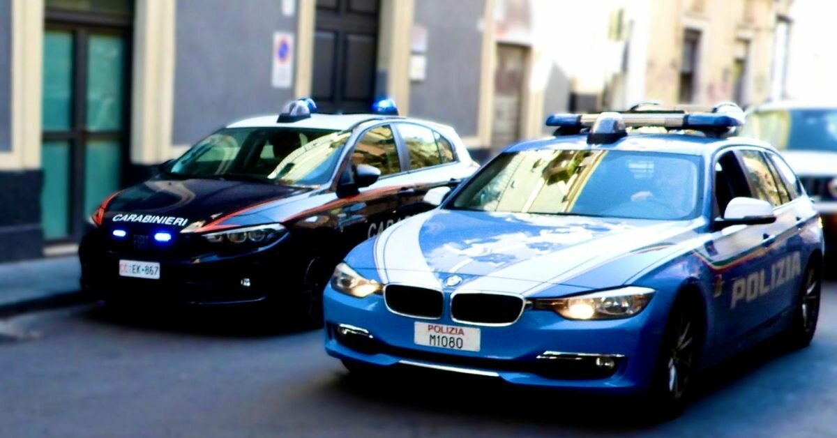 Barriera, blitz di Polizia e Carabinieri in una casa protetta da telecamere
