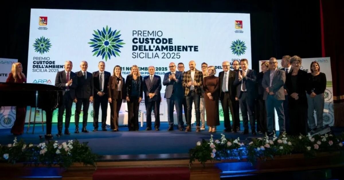 Per autocelebrarsi col premio sull'Ambiente, la Regione butta 120 mila euro dalla finestra