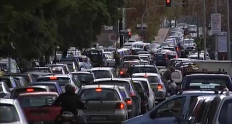 Catania, traffico al collasso: mattino e pomeriggio Catania, traffico al collasso: mattino e pomeriggio