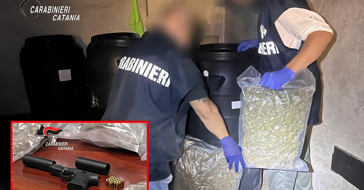 Catania, nel garage pistola con silenziatori e droga per 300 mila euro