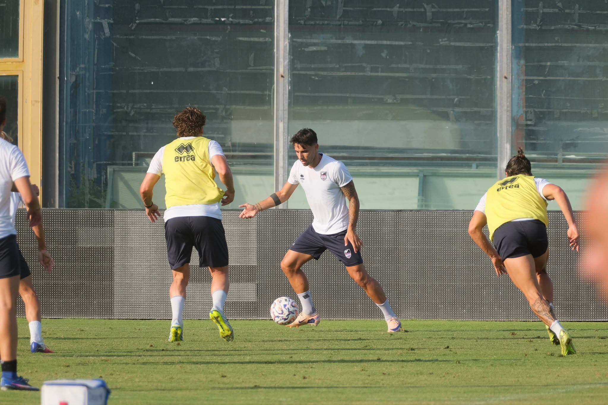 Catania, i tifosi palpeggiano i sogni di un tempo: sar&agrave; possibile?