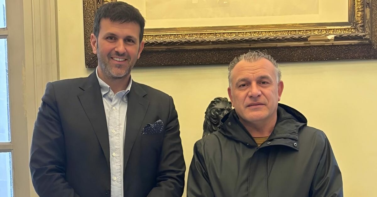 Viabilità in via Santa Sofia, Coniglio suggerisce all'assessore una rotatoria