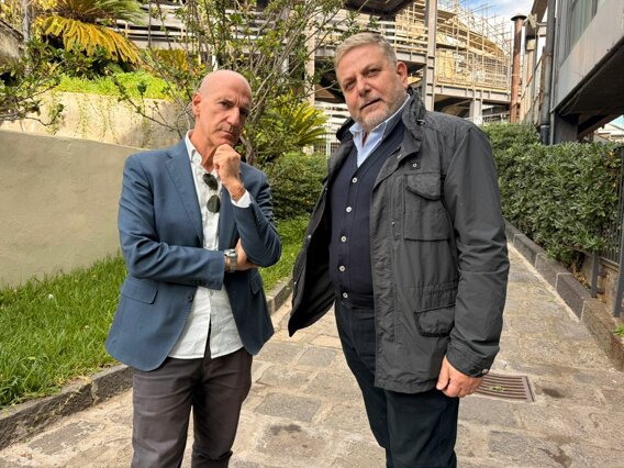 Luci spente - Sicrapress