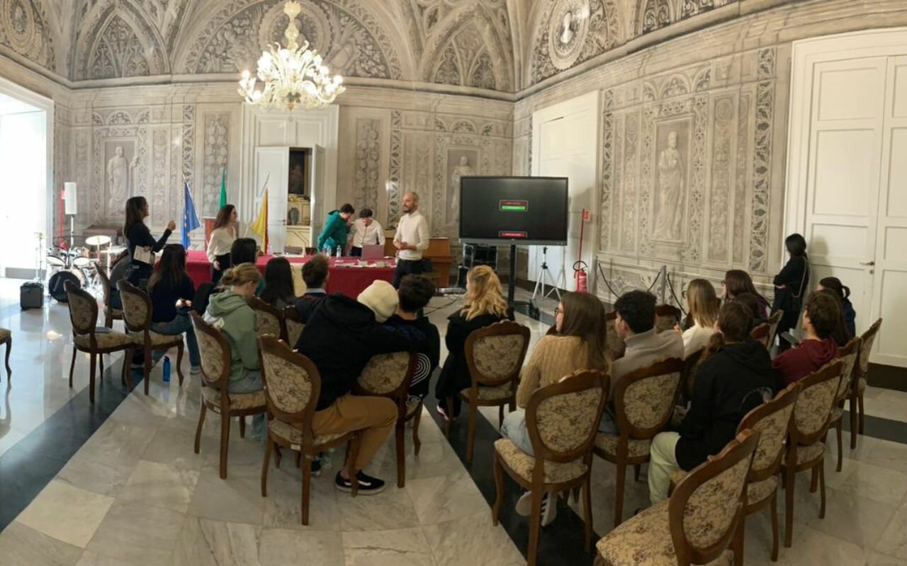 E dopo il diploma? Confronto fra studenti e consulenti del Lavoro