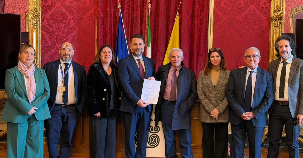 Reddito di cittadinanza regionale, presentato all’Ars il ddl dal M5S