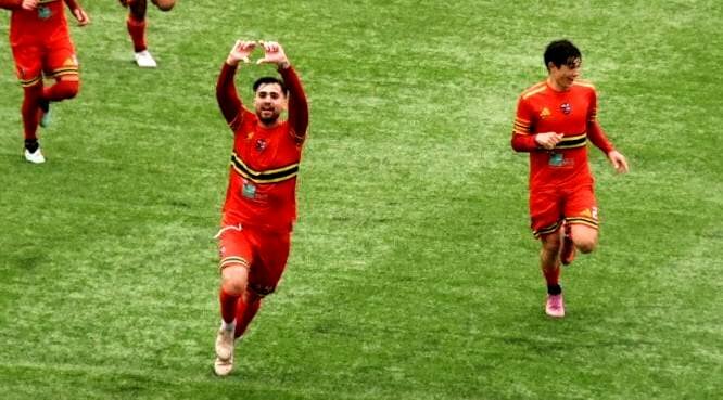 esultanza-al-gol-di-lorefice---copia.jpeg
