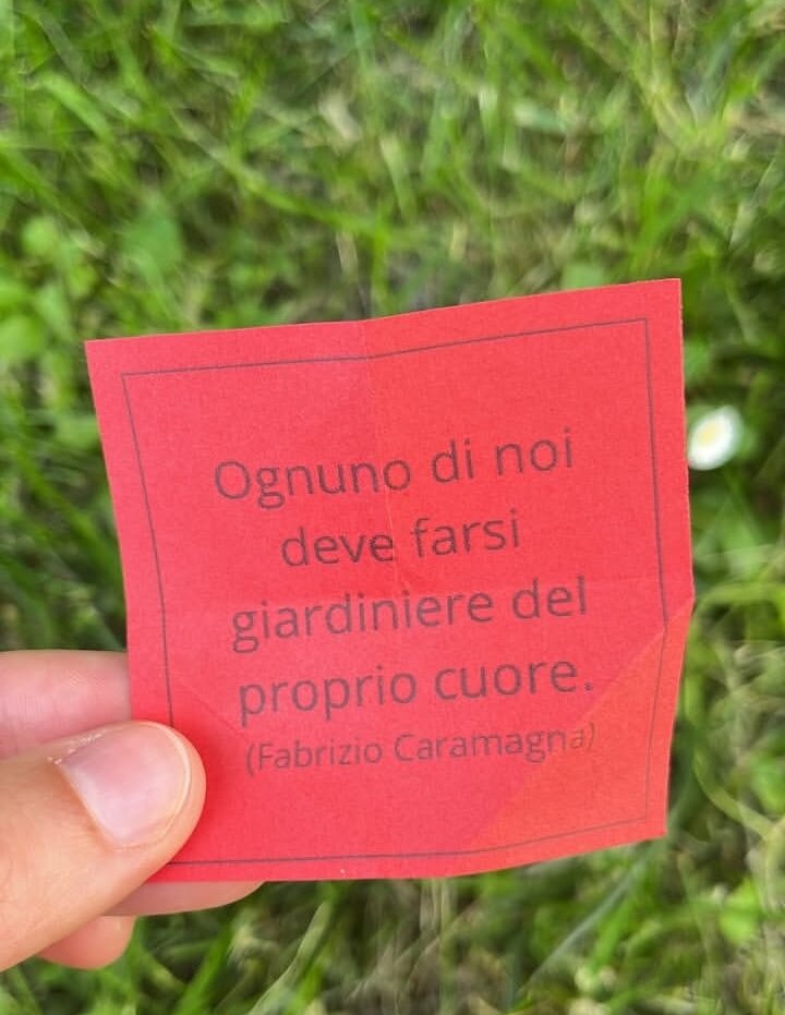 bigliettino-rosso.jpeg