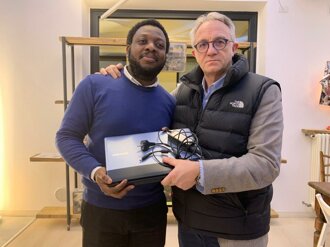 200215_consegna computer (3) .jpeg