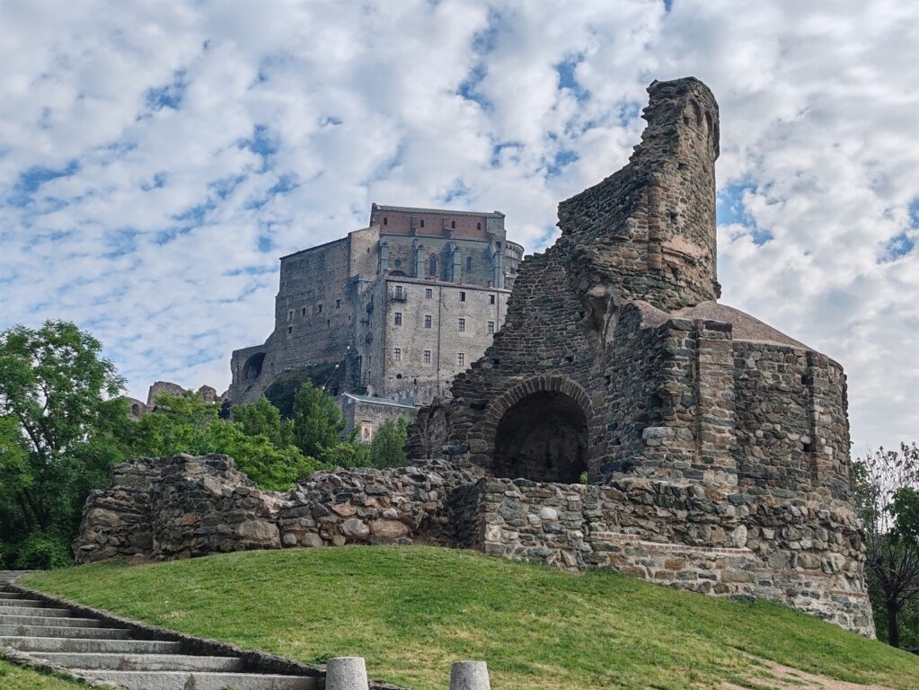 260606-sacra-san-michele-(7)-min.jpeg