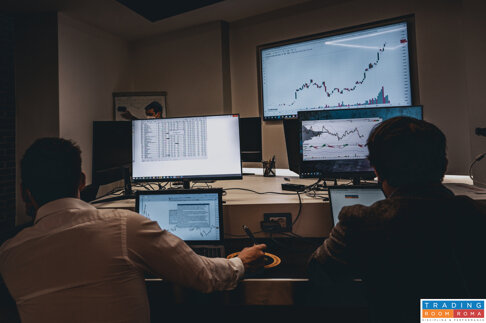 La sala trading dove si svolgono i corsi a Roma della Trading Room Roma