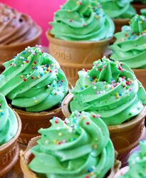 cupcake-1133146_1920