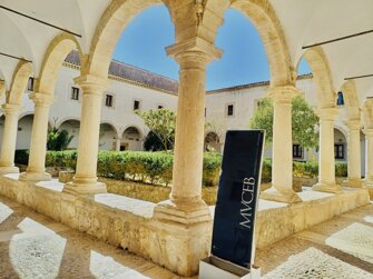 copia di cortile museo.jpeg