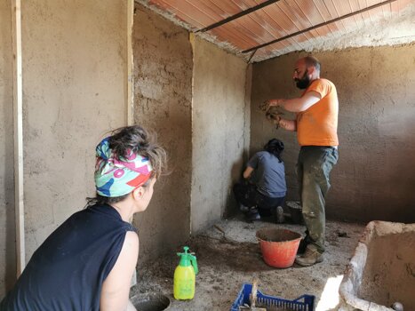 isolamento terra e paglia