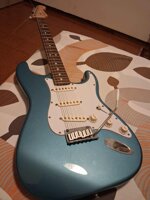 stratocaster-fender-america-series-2001