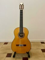 chitarra-classica-di-liuteria-lo-verde