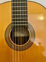 chitarra-classica-di-liuteria-lo-verde