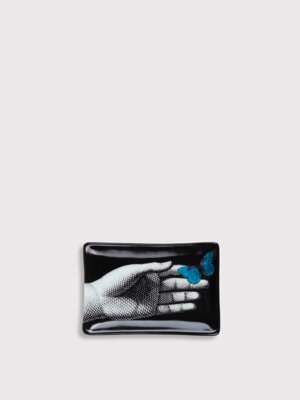 mano-con-farfalla-ashtray