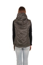 hooded-padded-vest-in-water-repellent-canvas