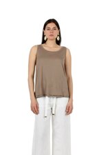 top-in-jersey-di-cotone-e-modal-con-borchie