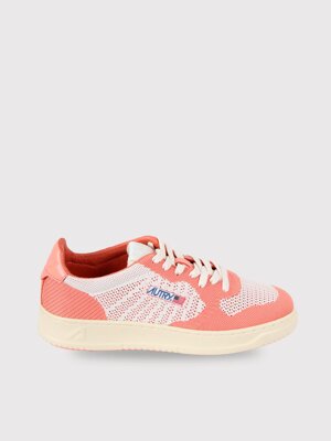 medalist-easeknit-low-sneakers